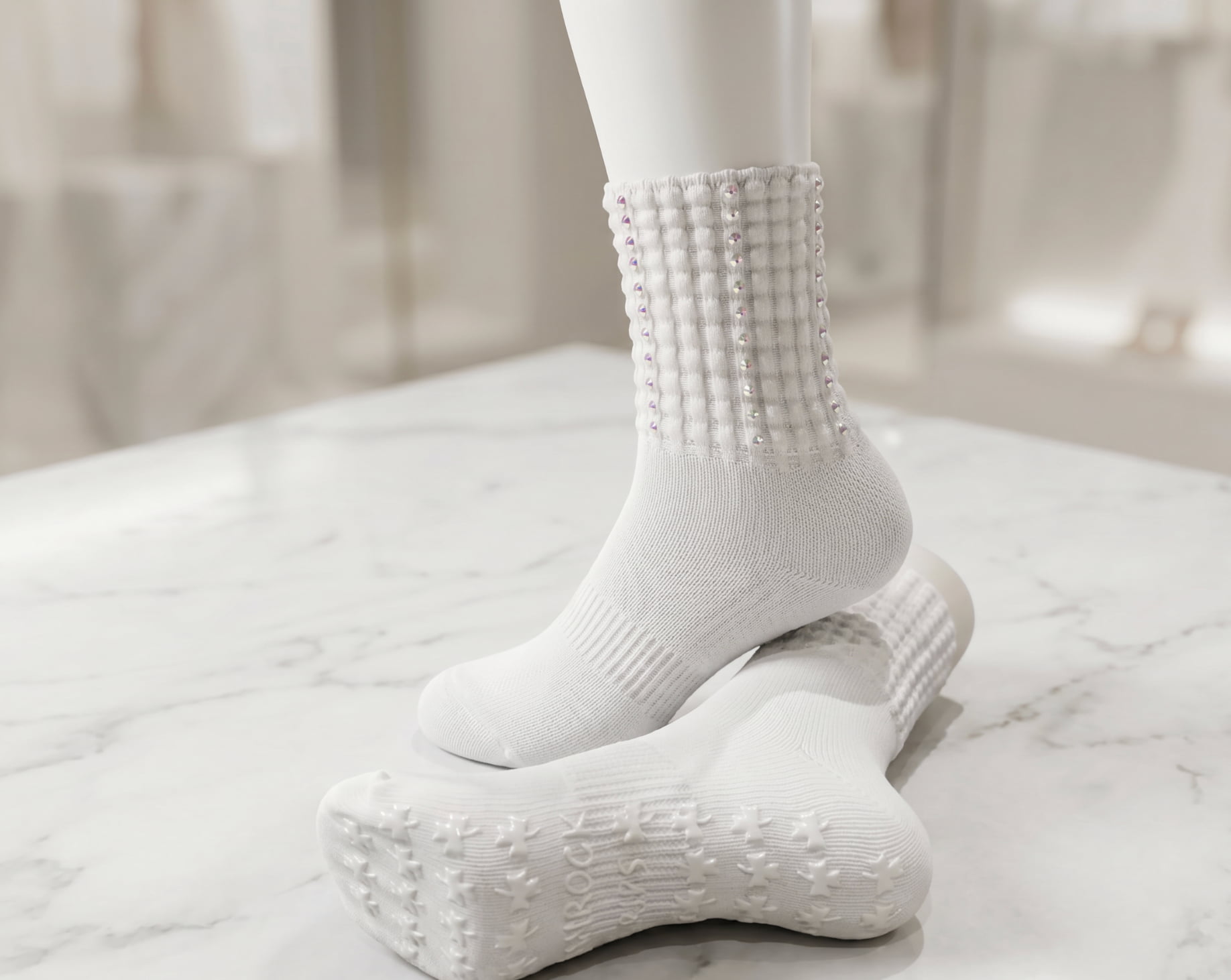 Shamrock SPARKLERS — Irish dance grip socks with vertical crystal embellishments